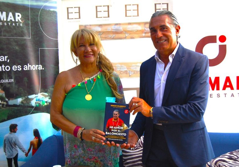 sergio con el libro